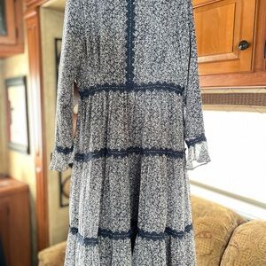 Dainty Jewells Long Sleeve Floral Dress - Navy and White